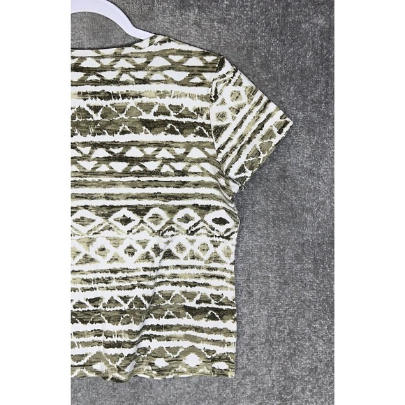 Chicos Short Sleeve Tribal Geometric Striped Top Womens Size‎ 1 US Size 8 Cotton - Picture 6 of 9